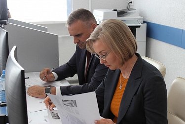 Парламентарии написали «Диктант Победы»